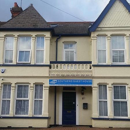 Southend Guest House - Close To Beach, Train Station & Southend Airport ภายนอก รูปภาพ